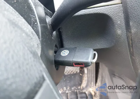 2007 Volkswagen Rabbit 4-Door z USA, uszkodzony, nr VIN WVWDR71K87W278085